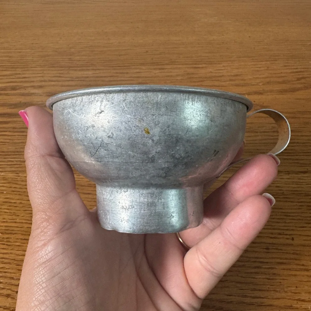 Vintage Aluminum Wide Mouth Canning Funnel with Side‎ Handle Silver Tone